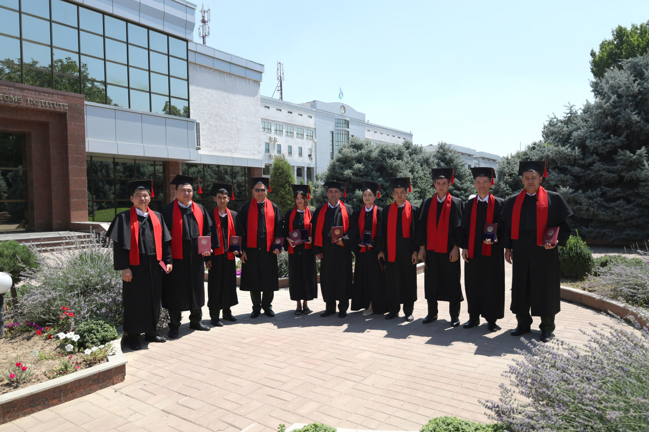 Customs Institute
